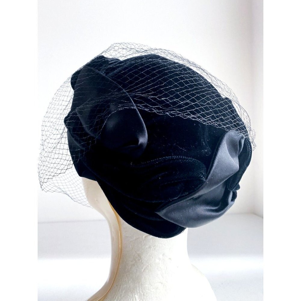 Vintage Velvet Satin  Black Pillbox gat with Mesh Overlay S - Picture 5 of 13